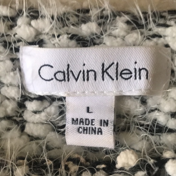 Calvin Klein sweater - Picture 3 of 4